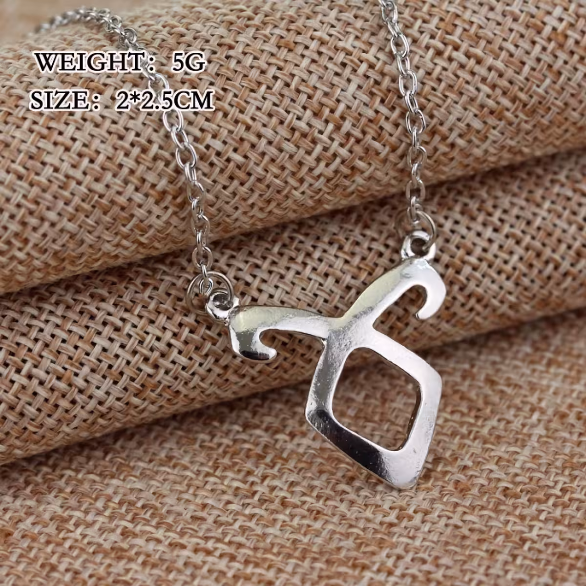 Silberner Fantasy-Schmuck inspiriert von Shadowhunters und City of Bones