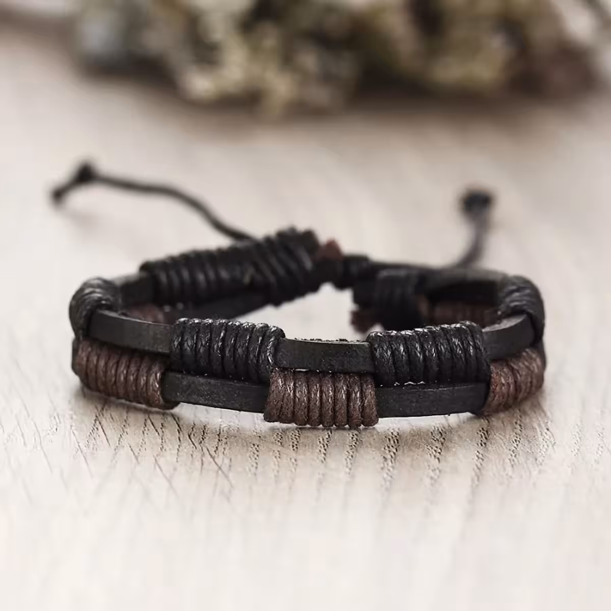 Schwarze, elegante und moderne Herrenarmbänder – Fashion-Set