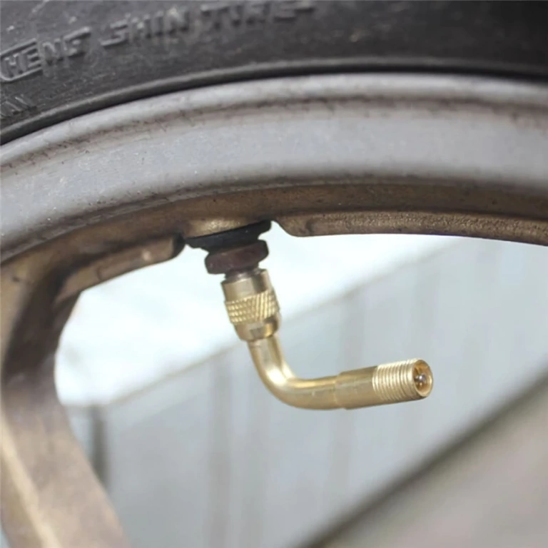 90° Ventilverlängerung für Druckprüfung Winkelverlängerung für einfaches Aufpumpen der Räder