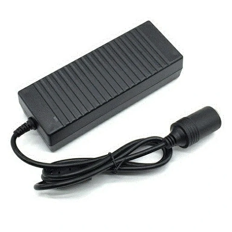 220V auf 12V Spannungswandler für Auto 220V auf 12V Steckdosenwandler mit Zigarettenstecker für Autozubehör