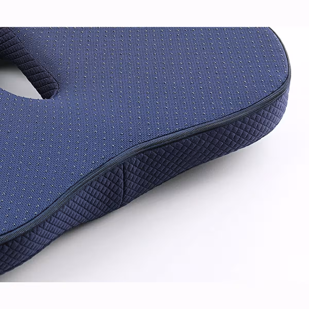 Orthopädisches Kissen mit abnehmbarer Hülle zur einfachen Reinigung