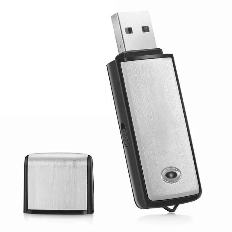 USB-Stick mit Spionmikrofon und 16GB Speicher für diskrete Aufnahmen