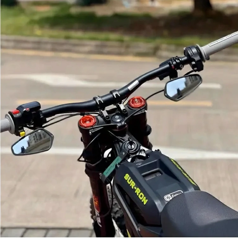 Set aus CNC-Aluminiumspiegeln, langlebig und leicht