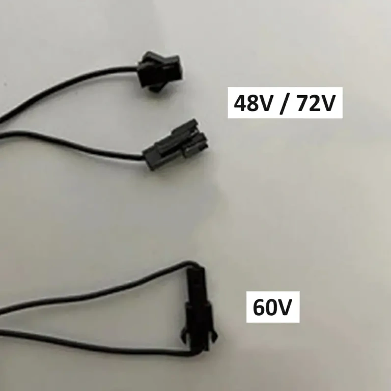 Digitales Display kompatibel mit verschiedenen Spannungen