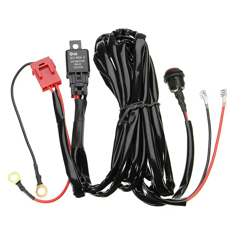 Elektrische Verkabelung mit 40A Relais und beleuchtetem Schalter für LEDs