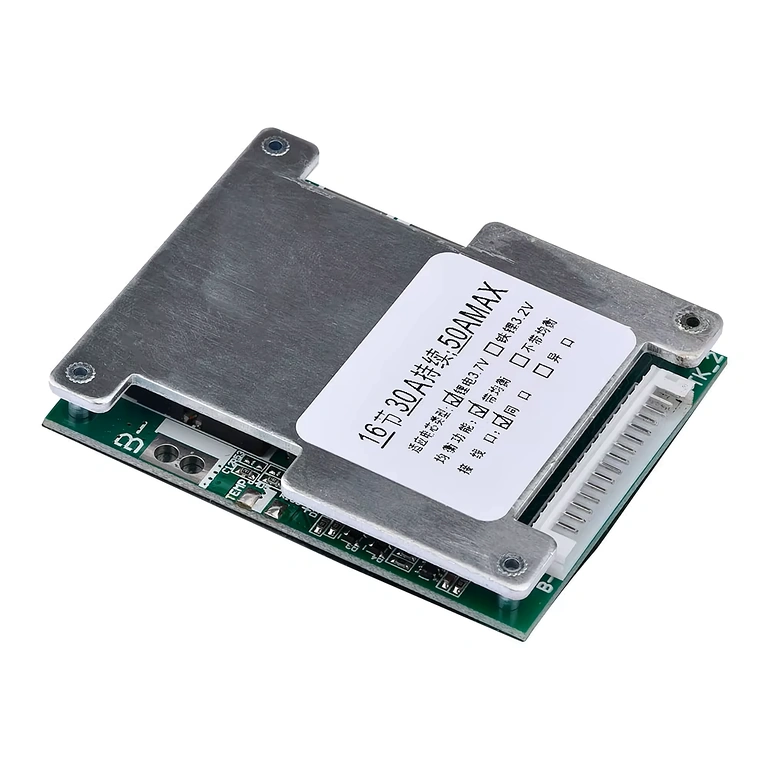 Detailansicht der elektronischen Platine des BMS-Moduls 16S 60V 40A, Nahaufnahme