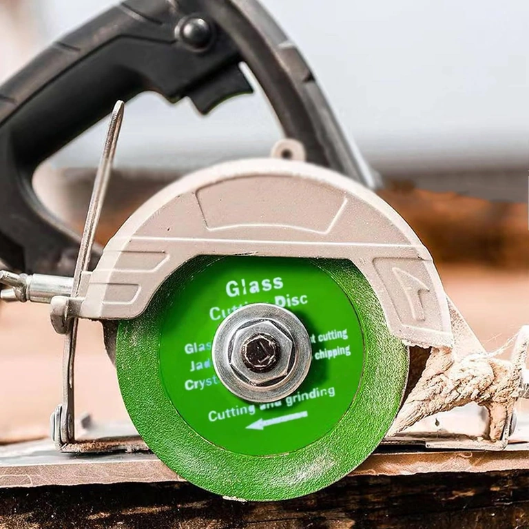 Kompatibel mit Winkelschleifer Scheibe montiert auf einem Standard-Winkelschleifer