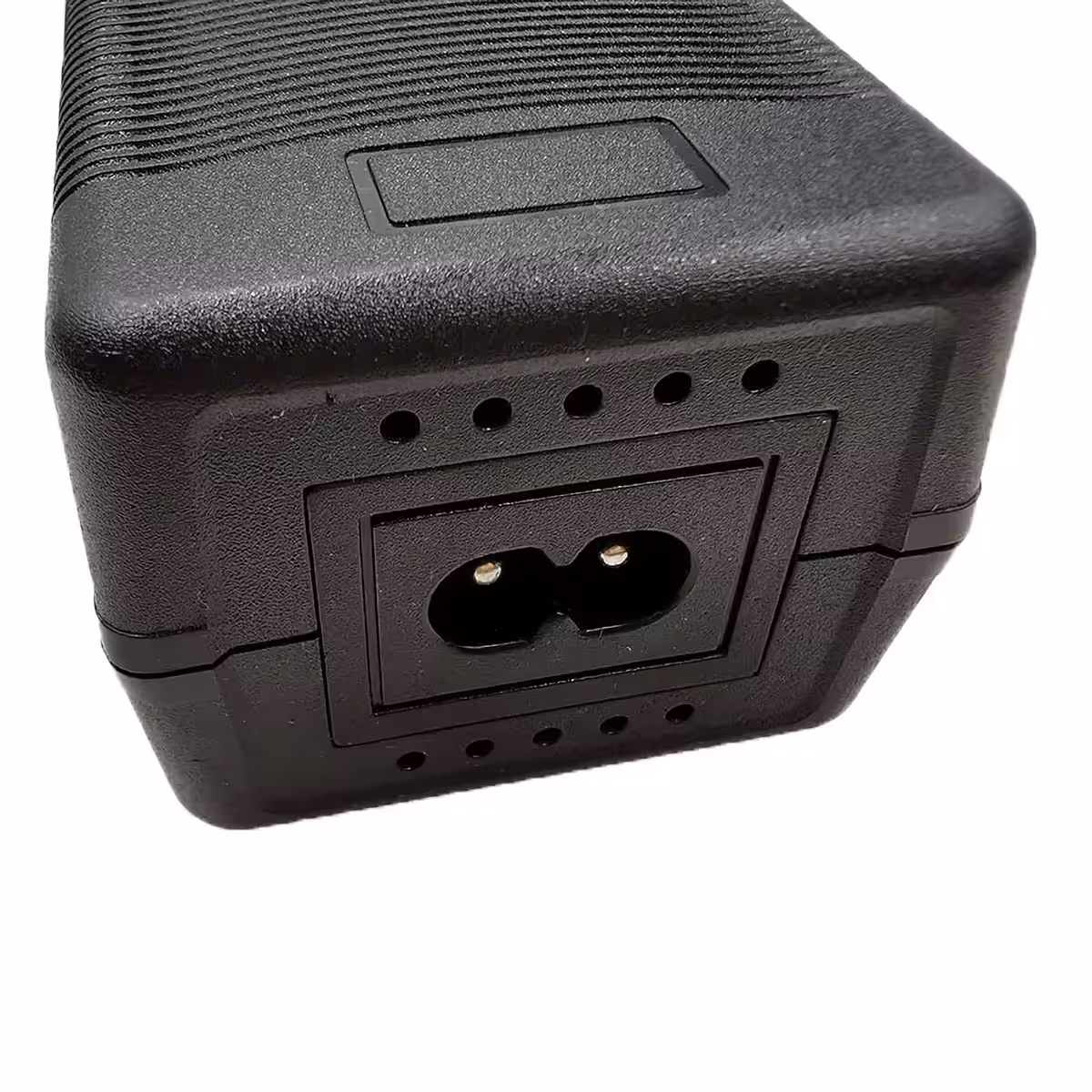 Ladegerät 60V–67,2V 2A mit XLR-Stecker (3-polig) für Scooter und E-Bikes