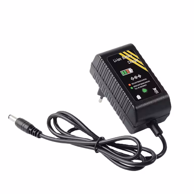 Li-Ion Ladegerät 16,8V 2A für 14,4V Batterie – Schnellladung für Bohrmaschine, Staubsauger und Akku-Schrauber